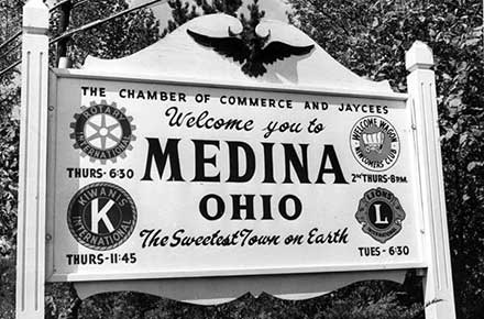 Welcome to Medina, Ohio sign, 1965